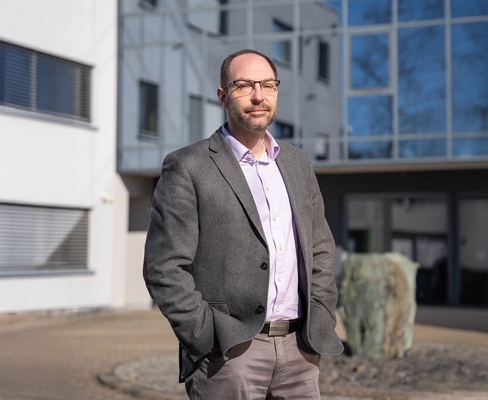 Unternehmensgebäude im Sonnenuntergang