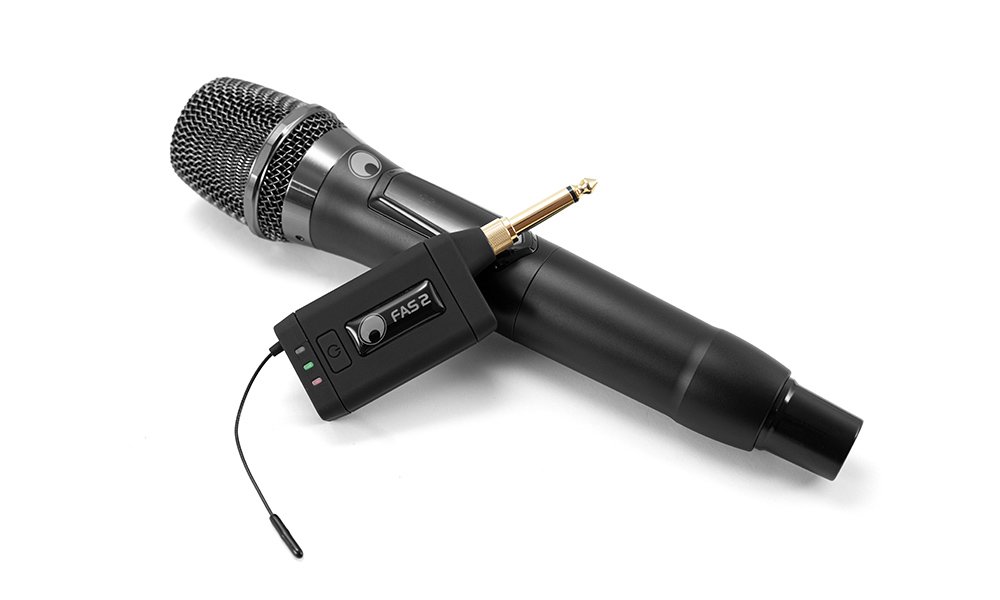 Omnitronic  FAS-Serie und Gitarre